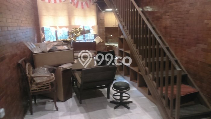 For Sale! Premium House LT 1033m2 Desain Elegan di Ampera For Sale! Premium House LT 1033m2 Desain Elegan di Ampera