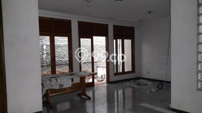 Jarang Ada! Rumah Kontrakan 3 Kamar Bagus Siap Huni Lebak Bulus Jarang Ada! Rumah Kontrakan 3 Kamar Bagus Siap Huni Lebak Bulus