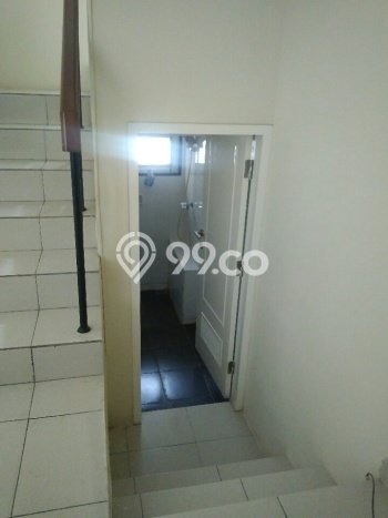 Disewakan Rumah Murah di Gading Serpong Tangerang Punya 4 Kamar Tidur Disewakan Rumah Murah di Gading Serpong Tangerang Punya 4 Kamar Tidur