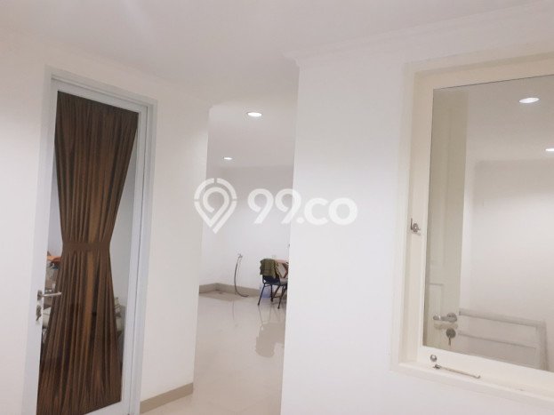For Sale! Luxury House LT 170m2 Desain Elegan di Lebak Bulus For Sale! Luxury House LT 170m2 Desain Elegan di Lebak Bulus