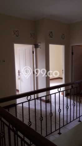 Rumah Elit Modern Siap Huni di Bintaro Tangerang Selatan Rumah Elit Modern Siap Huni di Bintaro Tangerang Selatan