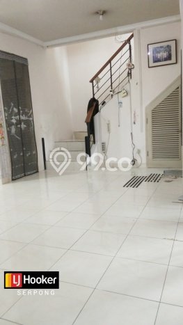 Jual Rumah Eksklusif 3 KT di BSD City, Tangerang Jual Rumah Eksklusif 3 KT di BSD City, Tangerang