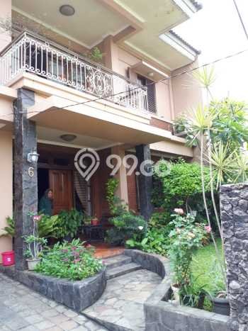 Ready to Use! Luxury House LT 256m2 Desain Elegan di Bintaro Ready to Use! Luxury House LT 256m2 Desain Elegan di Bintaro