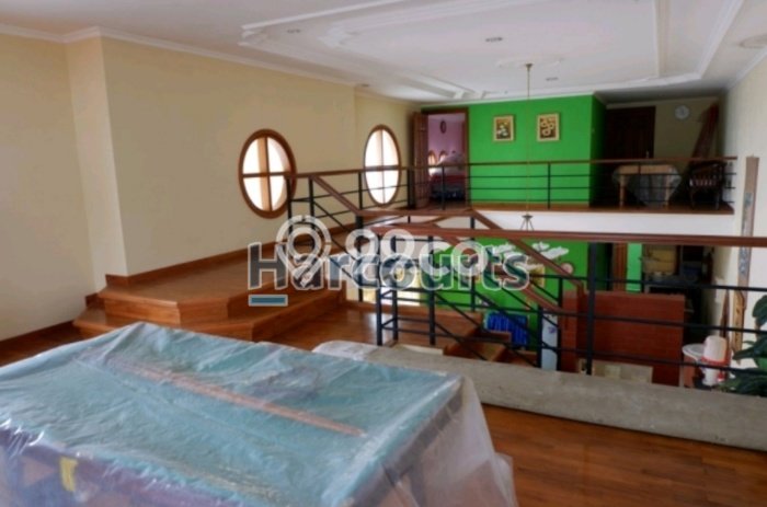 MURAH!!! VILLA BERKELAS view lereng pegunungan PINUS di Tawangmangu Solo MURAH!!! VILLA BERKELAS view lereng pegunungan PINUS di Tawangmangu Solo