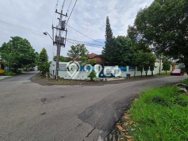Dijual Hunian Mewah dengan Fasilitas Sekitar Komplit di Banjarsari, Solo Dijual Hunian Mewah dengan Fasilitas Sekitar Komplit di Banjarsari, Solo