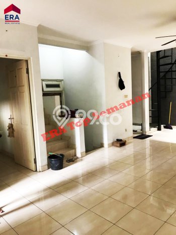 Rumah Luas Asri 2 KT Siap Pakai di Semanan Jakarta Barat Rumah Luas Asri 2 KT Siap Pakai di Semanan Jakarta Barat
