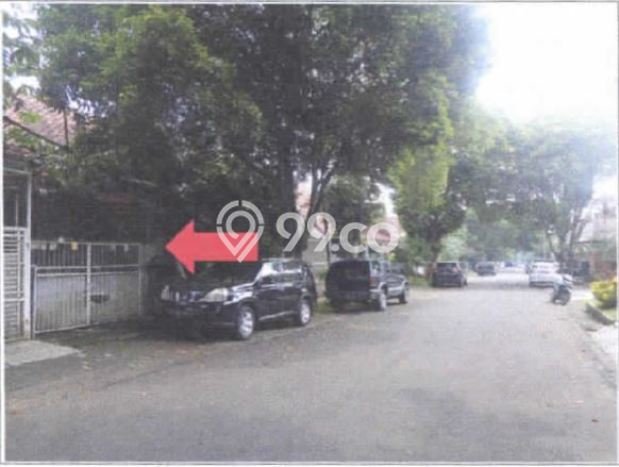 Rumah Lokasi Strategis di Serpong, Tangerang Selatan, Luas 250m² LB 200m² Rumah Lokasi Strategis di Serpong, Tangerang Selatan, Luas 250m² LB 200m²