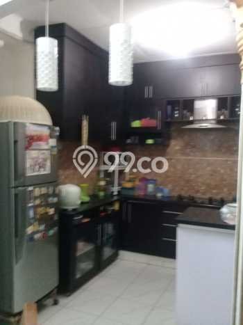 Hunian Elit LB 250m2 Siap Pakai Desain Elegan di Bintaro, Tangerang Selatan Hunian Elit LB 250m2 Siap Pakai Desain Elegan di Bintaro, Tangerang Selatan