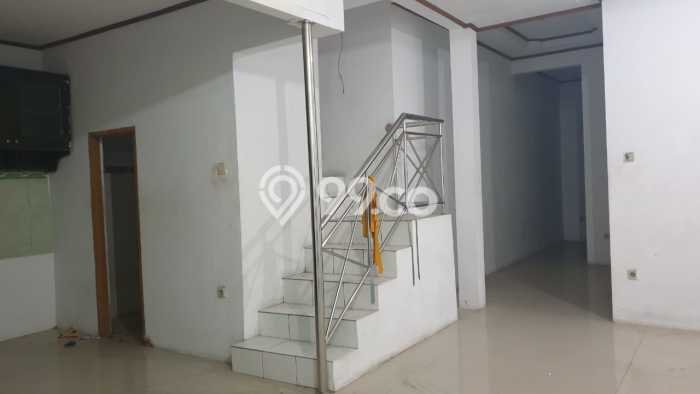 SPECIAL RATE! Rumah area Taman Kopo Indah, 5 KT, Area Asri, LT 150m² LB 234m² SPECIAL RATE! Rumah area Taman Kopo Indah, 5 KT, Area Asri, LT 150m² LB 234m²