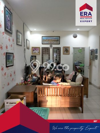 SEGERA MILIKI! Rumah area Cakung, Jakarta Timur, Luas 102m² LB 92m² SEGERA MILIKI! Rumah area Cakung, Jakarta Timur, Luas 102m² LB 92m²