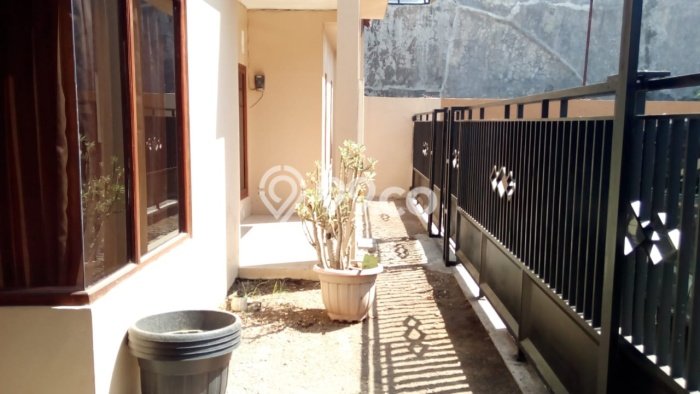 Rumah Murah Dijual di Gentan, Solo Harga Rp 450 Juta Rumah Murah Dijual di Gentan, Solo Harga Rp 450 Juta