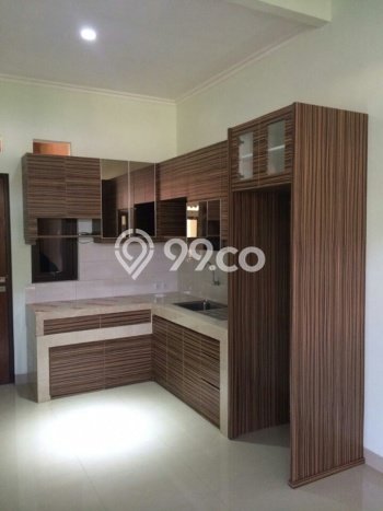 Rumah Elit LB 136m2 Siap Huni Desain Elegan di Petukangan, Jakarta Selatan Rumah Elit LB 136m2 Siap Huni Desain Elegan di Petukangan, Jakarta Selatan
