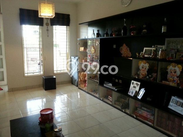Jual Rumah Eksklusif 2 KT di Rawa Buaya, Jakarta Barat Jual Rumah Eksklusif 2 KT di Rawa Buaya, Jakarta Barat
