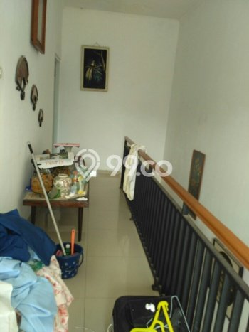 Rumah Elit Modern Tanpa Renovasi di Cinere Jakarta Selatan Rumah Elit Modern Tanpa Renovasi di Cinere Jakarta Selatan