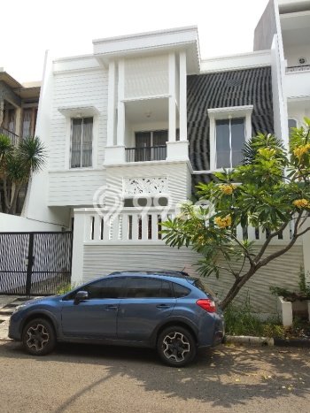 Rumah Luxury Modern Tanpa Renovasi di Permata Buana Jakarta Barat Rumah Luxury Modern Tanpa Renovasi di Permata Buana Jakarta Barat