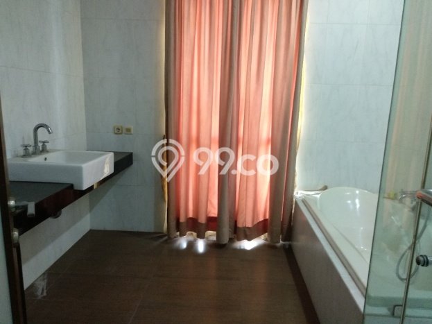 Rumah Luxury Modern Tanpa Renovasi di Permata Buana Jakarta Barat Rumah Luxury Modern Tanpa Renovasi di Permata Buana Jakarta Barat