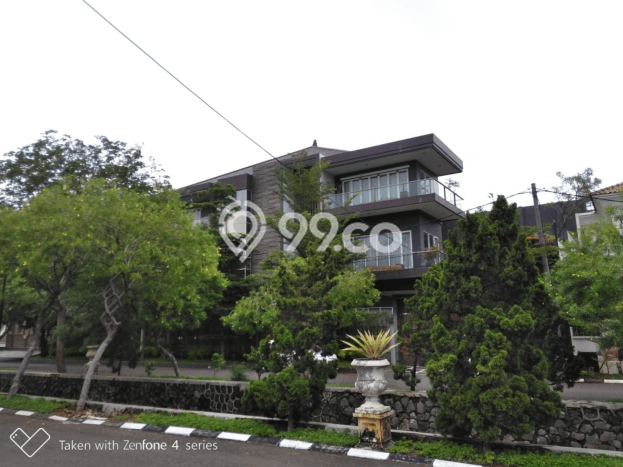 Rumah Elit LB 1350m2 Siap Pakai Desain Elegan di Citra Garden, Jakarta Barat Rumah Elit LB 1350m2 Siap Pakai Desain Elegan di Citra Garden, Jakarta Barat