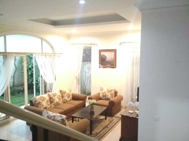 LISTING BARU! Rumah di BSD, Ready, 4 KM, Akses BSD, Tangerang, Tangerang, Luas 300m² Bangunan 298m² LISTING BARU! Rumah di BSD, Ready, 4 KM, Akses BSD, Tangerang, Tangerang, Luas 300m² Bangunan 298m²