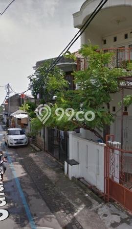 Rumah Strategis Modern Lb 200m2 di Ciputat, Tangerang Selatan Rumah Strategis Modern Lb 200m2 di Ciputat, Tangerang Selatan