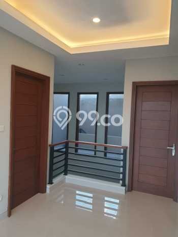 For Sale Rumah 3 Kamar Lokasi Strategis Bagus dan Strategis di Mulyorejo For Sale Rumah 3 Kamar Lokasi Strategis Bagus dan Strategis di Mulyorejo