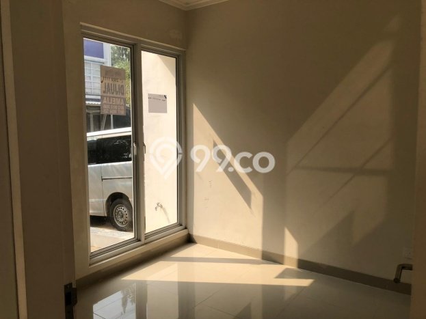 Rumah Lokasi Strategis area Gading Serpong Cluster Bohemia, Tangerang, Luas 90m² LB 65m² Rumah Lokasi Strategis area Gading Serpong Cluster Bohemia, Tangerang, Luas 90m² LB 65m²