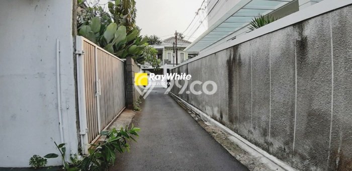 Dijual Rumah 2 Kamar Lokasi Strategis Nyaman dan Strategis di Cilandak Dijual Rumah 2 Kamar Lokasi Strategis Nyaman dan Strategis di Cilandak