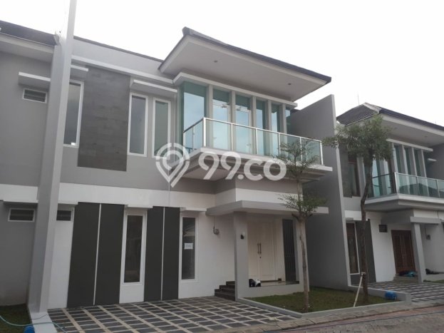 Lokasi terbaik! Rumah siap pakai dikontrakkan di Colomadu LB 130m2 Lokasi terbaik! Rumah siap pakai dikontrakkan di Colomadu LB 130m2