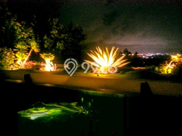 Rumah Mewah LB 1200m2 Siap Huni Desain Elegan di Jimbaran, Badung Rumah Mewah LB 1200m2 Siap Huni Desain Elegan di Jimbaran, Badung