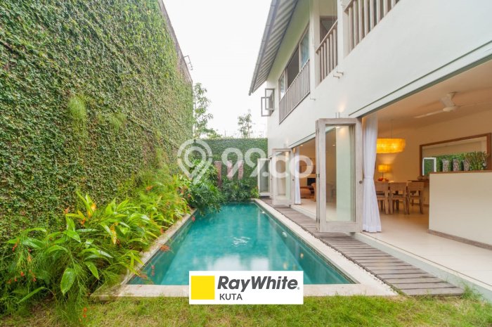 Rumah LT 172m² Newly Renovated di Lokasi Prestisius Jimbaran, Badung Rumah LT 172m² Newly Renovated di Lokasi Prestisius Jimbaran, Badung