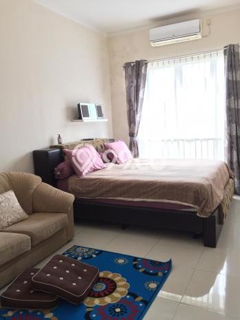 Rumah Nyaman area Bintaro, Jakarta Selatan, Luas 164m² Bangunan 200m² Rumah Nyaman area Bintaro, Jakarta Selatan, Luas 164m² Bangunan 200m²