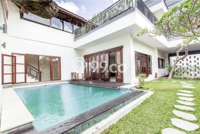 Ready to Use! Premium House LT 400m2 Desain Modern di Umalas Ready to Use! Premium House LT 400m2 Desain Modern di Umalas