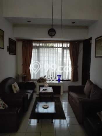 Dijual Segera Rumah LT 180m² di Bintaro, Keamanan 24 Jam, Tangerang Selatan Dijual Segera Rumah LT 180m² di Bintaro, Keamanan 24 Jam, Tangerang Selatan