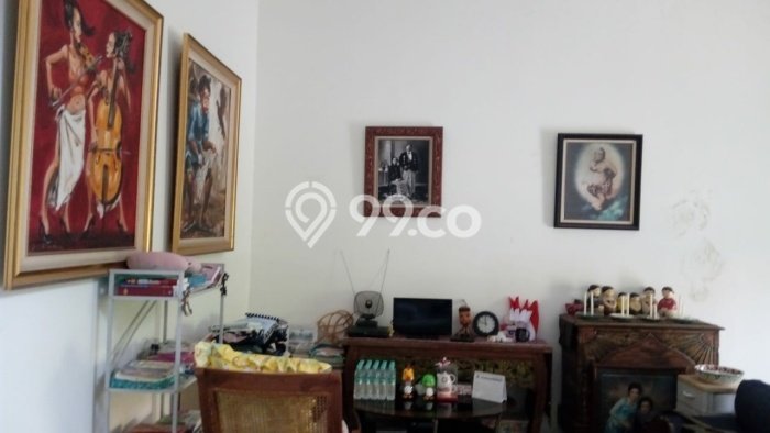 Hunian Cantik Minimalis Lb 200m2 di Banjarsari, Solo Hunian Cantik Minimalis Lb 200m2 di Banjarsari, Solo