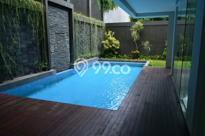 For Sale! Premium House LT 465m2 Desain Elegan di Kemang For Sale! Premium House LT 465m2 Desain Elegan di Kemang