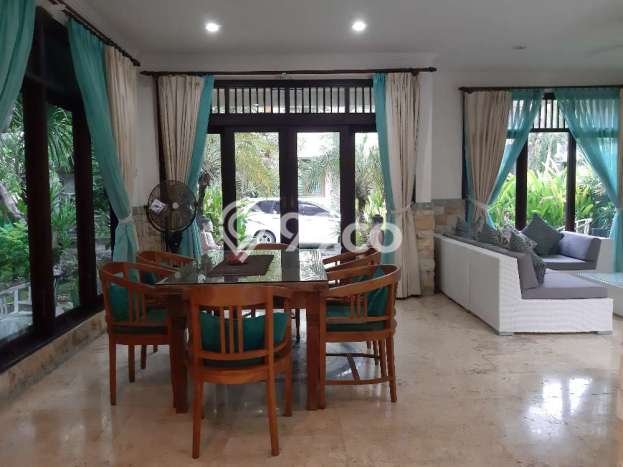 SPECIAL OFFER! Rumah Nyaman di Kuta, Luas 261m2m² LB 240m2m² SPECIAL OFFER! Rumah Nyaman di Kuta, Luas 261m2m² LB 240m2m²