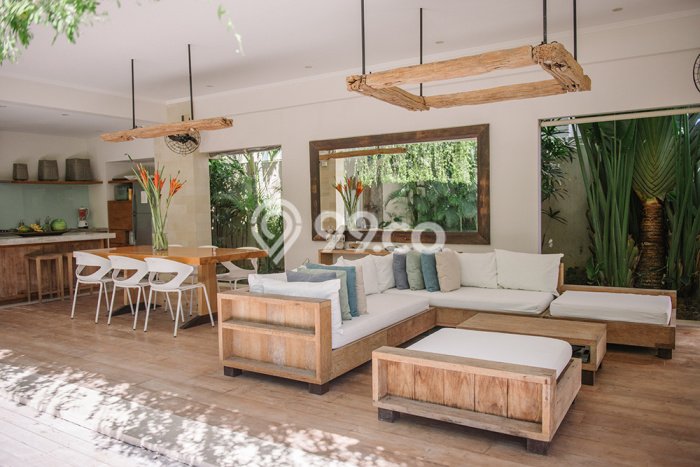 For Sale! Luxury House LT 650m2 Desain Modern di canggu For Sale! Luxury House LT 650m2 Desain Modern di canggu