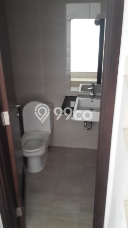 LISTING BARU! Rumah kawasan Green Lake City, Ready, 2 KM, Dekat Green Lake City, Jakarta Barat, Jakarta Barat, Luas 68m² Bangunan 90m² LISTING BARU! Rumah kawasan Green Lake City, Ready, 2 KM, Dekat Green Lake City, Jakarta Barat, Jakarta Barat, Luas 68m² Bangunan 90m²