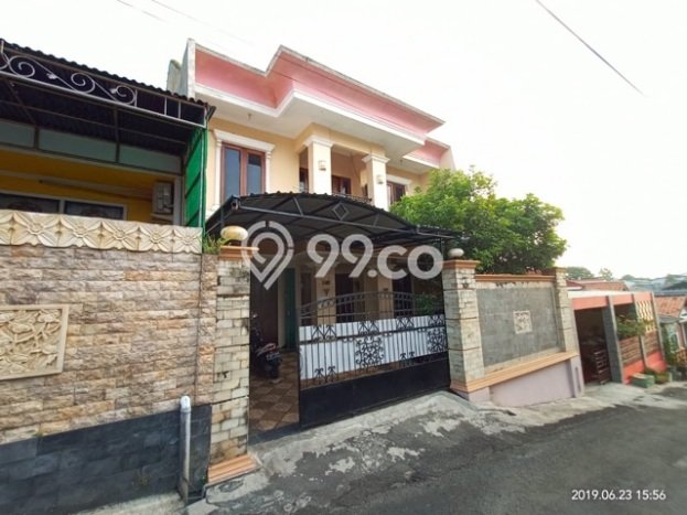 Rumah Minimalis 5 Kamar LT 150m2 di Kalibanteng kidul Rumah Minimalis 5 Kamar LT 150m2 di Kalibanteng kidul