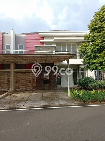 SPECIAL OFFER! Rumah di Green Lake City, 4 KT, Lingkungan Asri, Luas 180m² Bangunan 200m² SPECIAL OFFER! Rumah di Green Lake City, 4 KT, Lingkungan Asri, Luas 180m² Bangunan 200m²