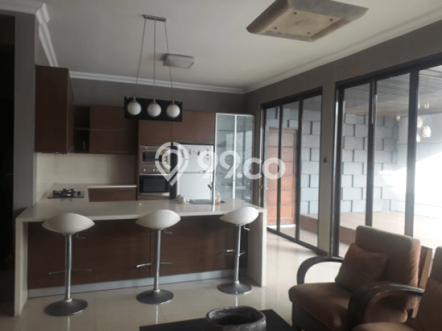 Rumah Mewah LB 350m2 Siap Huni Desain Elegan di Dago, Bandung Rumah Mewah LB 350m2 Siap Huni Desain Elegan di Dago, Bandung