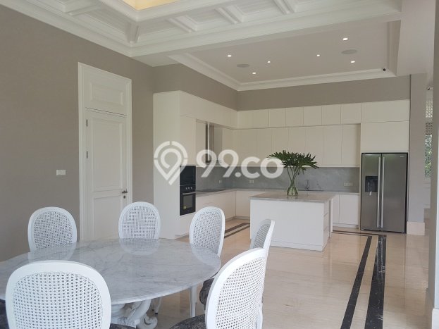 Ready to Use! Premium House LT 1500m2 Desain Elegan di Kemang Ready to Use! Premium House LT 1500m2 Desain Elegan di Kemang