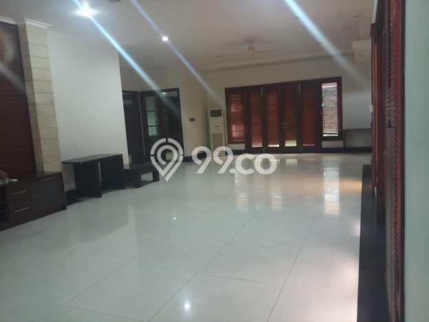 Rumah Sewa Jakarta Selatan LT 850m2 LB 600m2 Area Radio Dalam Rumah Sewa Jakarta Selatan LT 850m2 LB 600m2 Area Radio Dalam