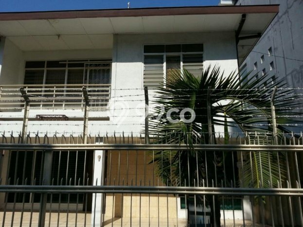 Disewakan! Rumah 5 Kamar Tidur &
1 Kamar Mandi di Simpang Lima, Semarang Disewakan! Rumah 5 Kamar Tidur &
1 Kamar Mandi di Simpang Lima, Semarang