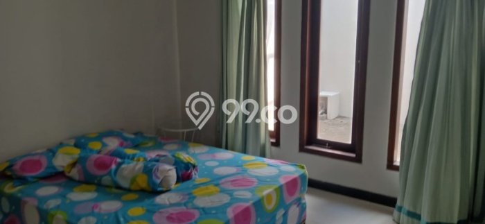 Rumah Strategis Modern Lb 120m2 di Gentan, Solo Rumah Strategis Modern Lb 120m2 di Gentan, Solo