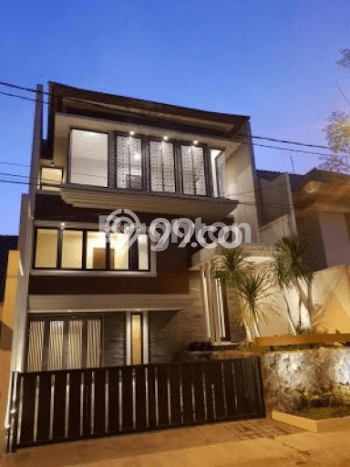Rumah Luxury Modern Tanpa Renovasi di Galaxy Surabaya Rumah Luxury Modern Tanpa Renovasi di Galaxy Surabaya