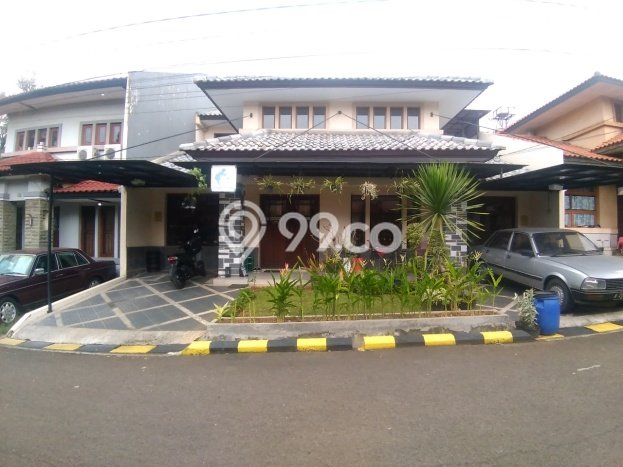 Rumah Luas Asri 6 KT Siap Huni di Lippo Karawaci Tangerang Rumah Luas Asri 6 KT Siap Huni di Lippo Karawaci Tangerang