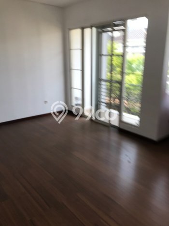 Rumah Luxury Modern Tanpa Renovasi di Pantai Indah Kapuk Jakarta Utara Rumah Luxury Modern Tanpa Renovasi di Pantai Indah Kapuk Jakarta Utara