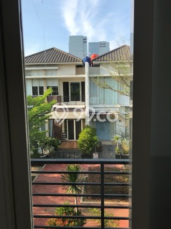 Rumah Luxury Modern Tanpa Renovasi di Pantai Indah Kapuk Jakarta Utara Rumah Luxury Modern Tanpa Renovasi di Pantai Indah Kapuk Jakarta Utara