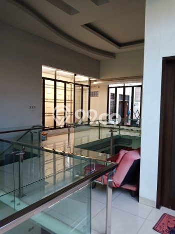 Rumah Elit Modern Siap Huni di Sunter Jakarta Utara Rumah Elit Modern Siap Huni di Sunter Jakarta Utara