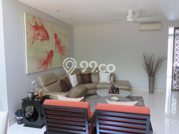 Hunian Elit LB 600m2 Siap Pakai Desain Elegan di Tomang, Jakarta Barat Hunian Elit LB 600m2 Siap Pakai Desain Elegan di Tomang, Jakarta Barat